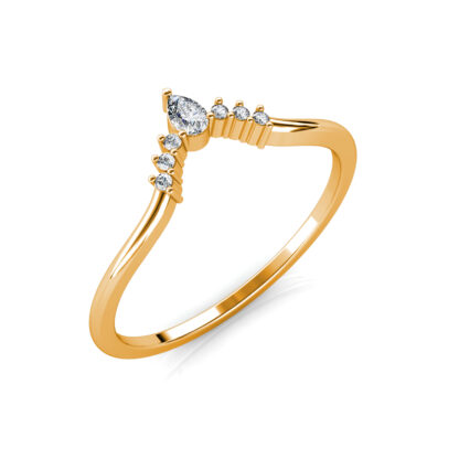 Perspective view of yellow gold pear diamond slim V contour ring