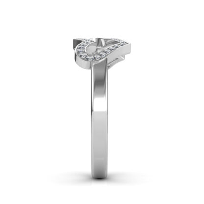 Side view of white gold interlocking diamond heart ring
